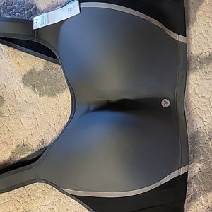 New Lane Bryant Full Coverage No Wire Sports Bra 44DDD